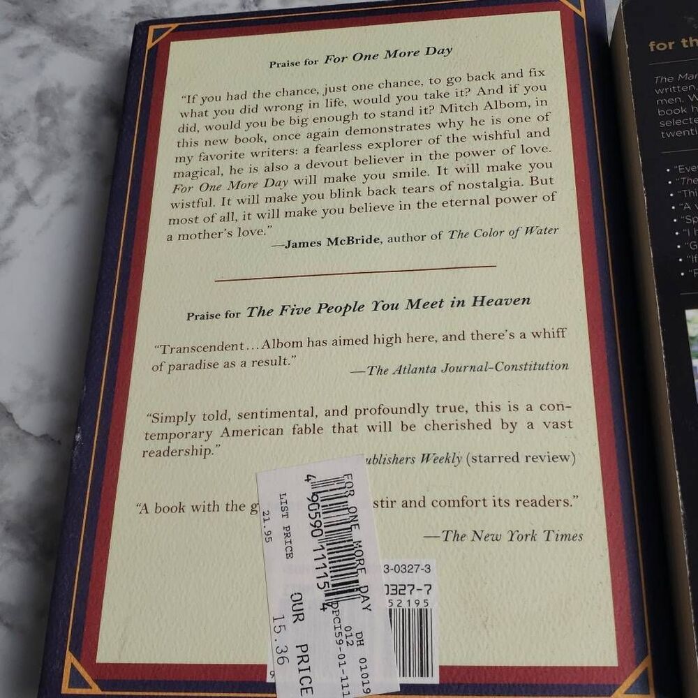 Book Bundle - Picture 4 of 9